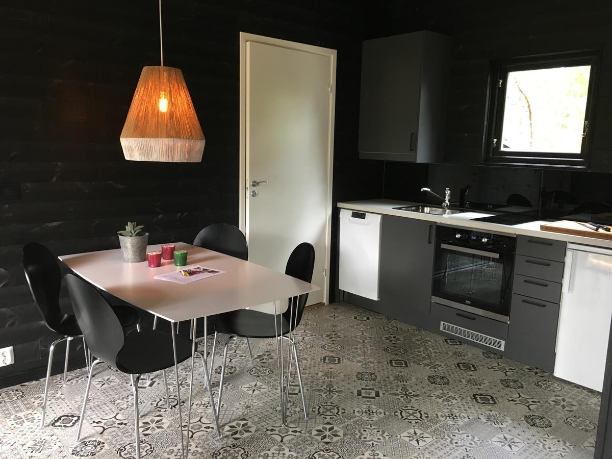 Maven Kustnaera Stugor Kappelshamn Extérieur photo